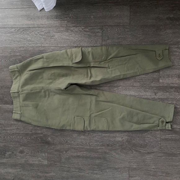Wilfred Free Modern Cargo Pant - Picture 9 of 12